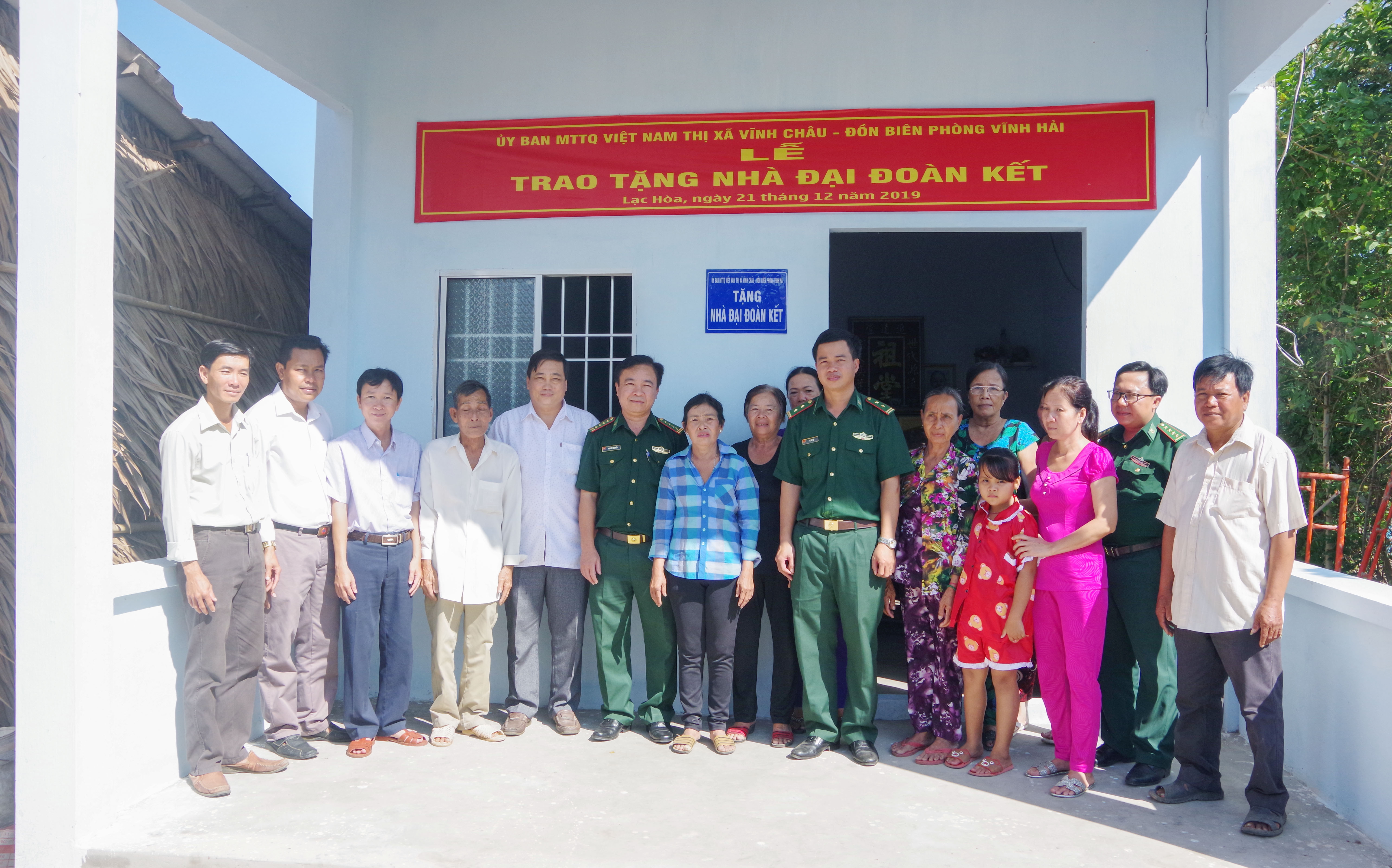 BĐBP Sóc Trăng bàn giao nhà Đại đoàn kết cho người nghèo khu vực biên giới biển